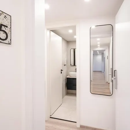E44 - Erzsebet Boulevard Residence - Best Location By Bqa Budapeszt Zewnętrze zdjęcie